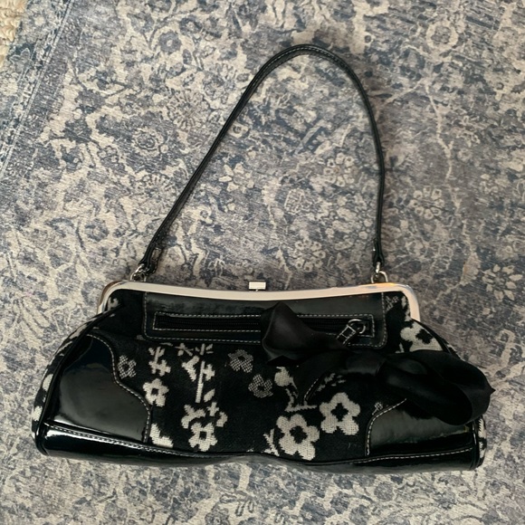 Hush Puppies Handbags - Vintage Hush Puppies purse